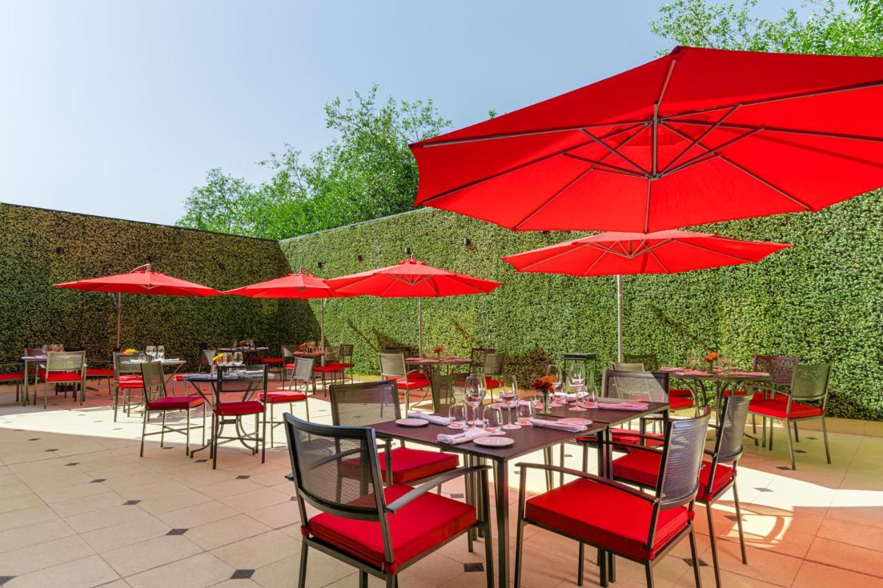 Diplomatichotel เมนโดซา ภายนอก รูปภาพ The patio at the restaurant