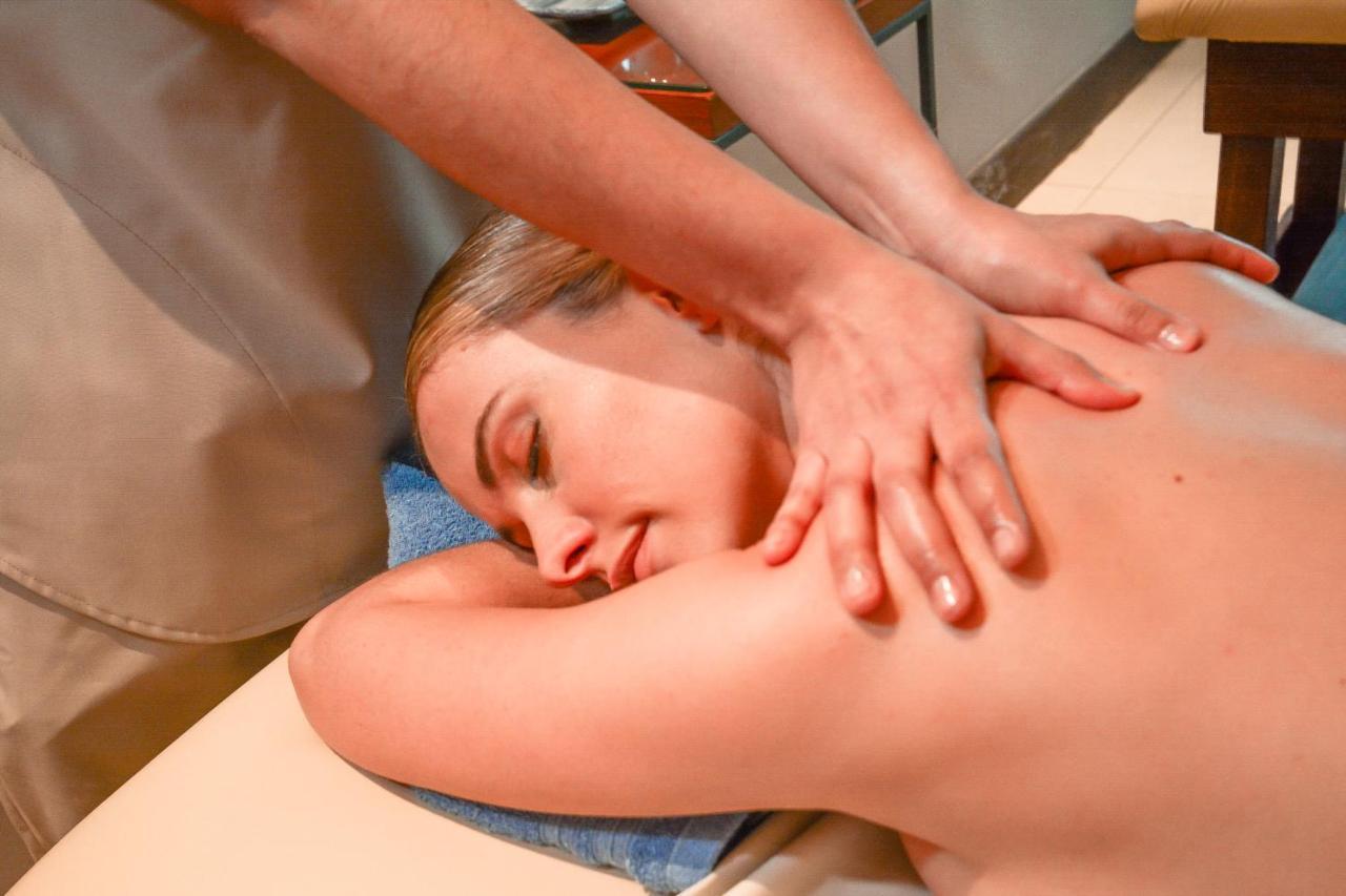 Diplomatichotel เมนโดซา ภายนอก รูปภาพ Massage
