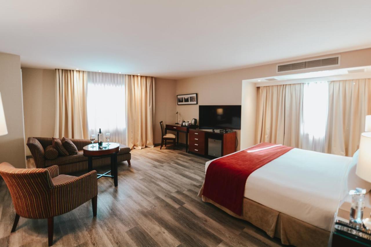 Diplomatichotel เมนโดซา ภายนอก รูปภาพ