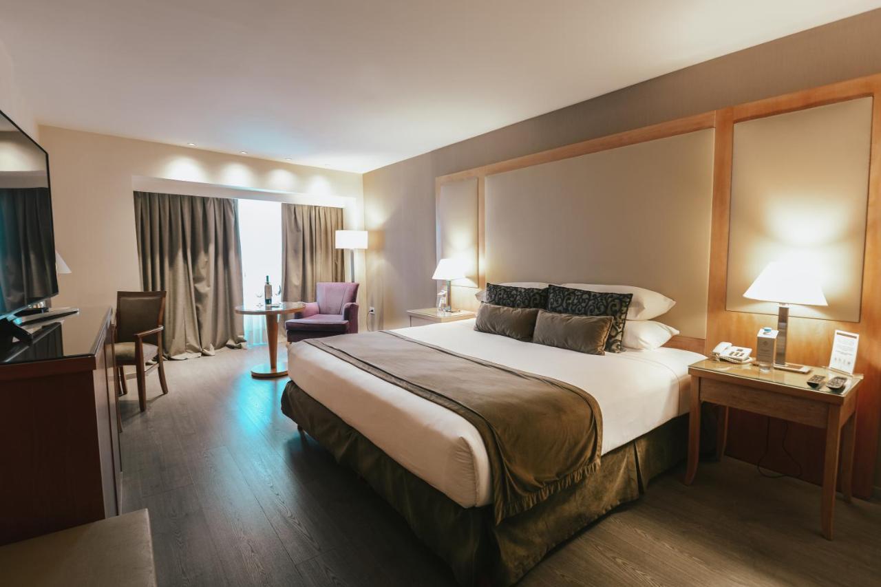 Diplomatichotel เมนโดซา ภายนอก รูปภาพ A room at the hotel